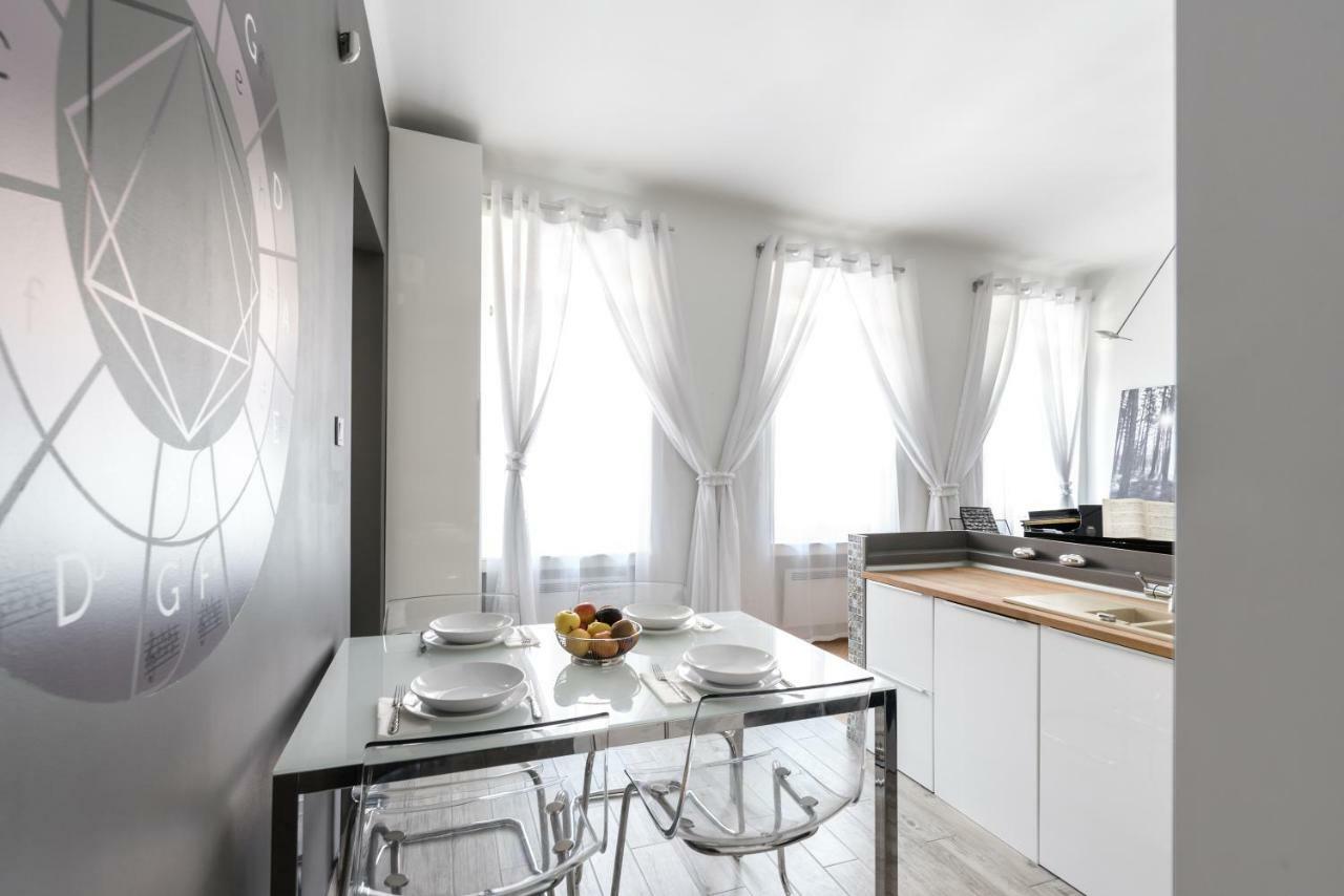 Elegant Apartment Budapesta Exterior foto